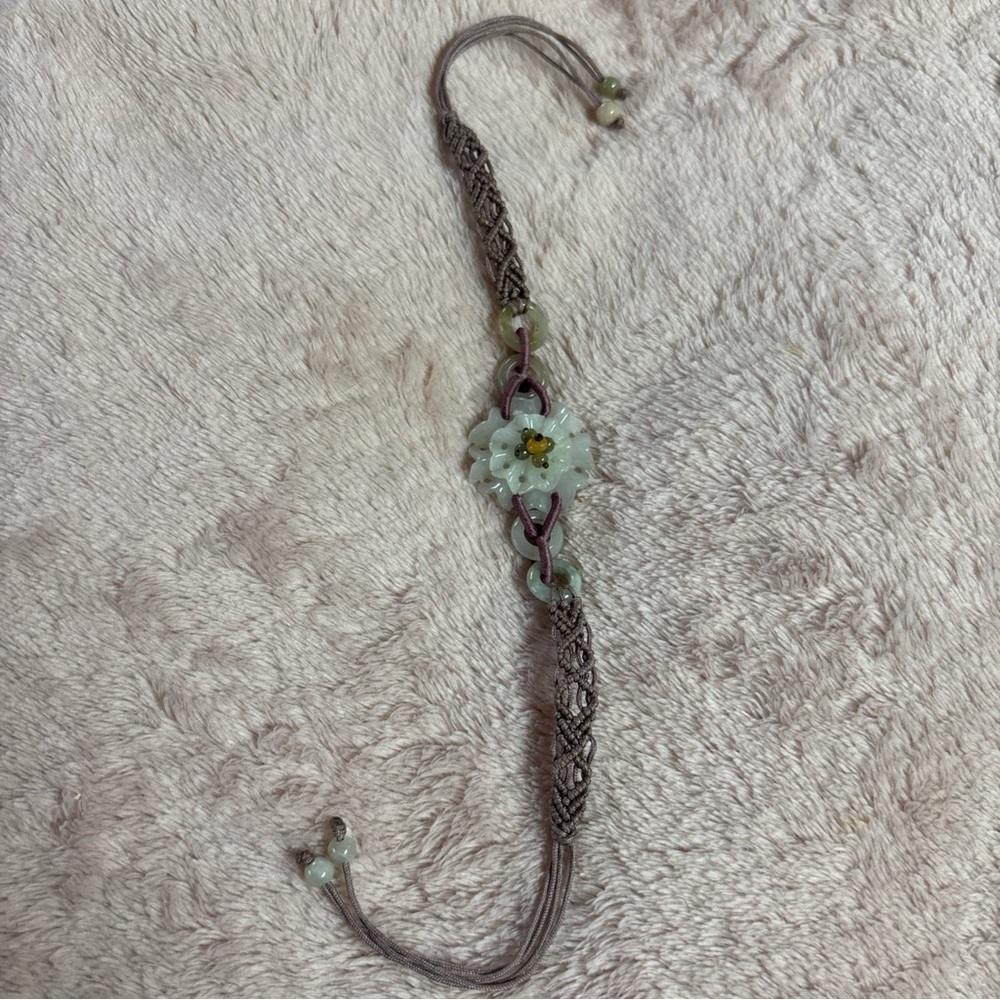 Elegant Jadeite Floral Bracelet